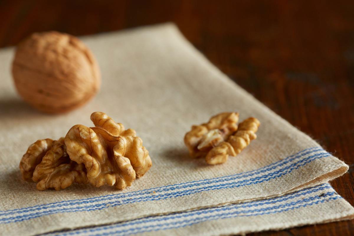 Wholesale high quality crushed walnut shells With A Variety Of